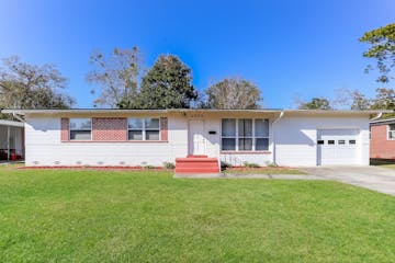 2423 Gayland Rd jacksonville, FL 32218